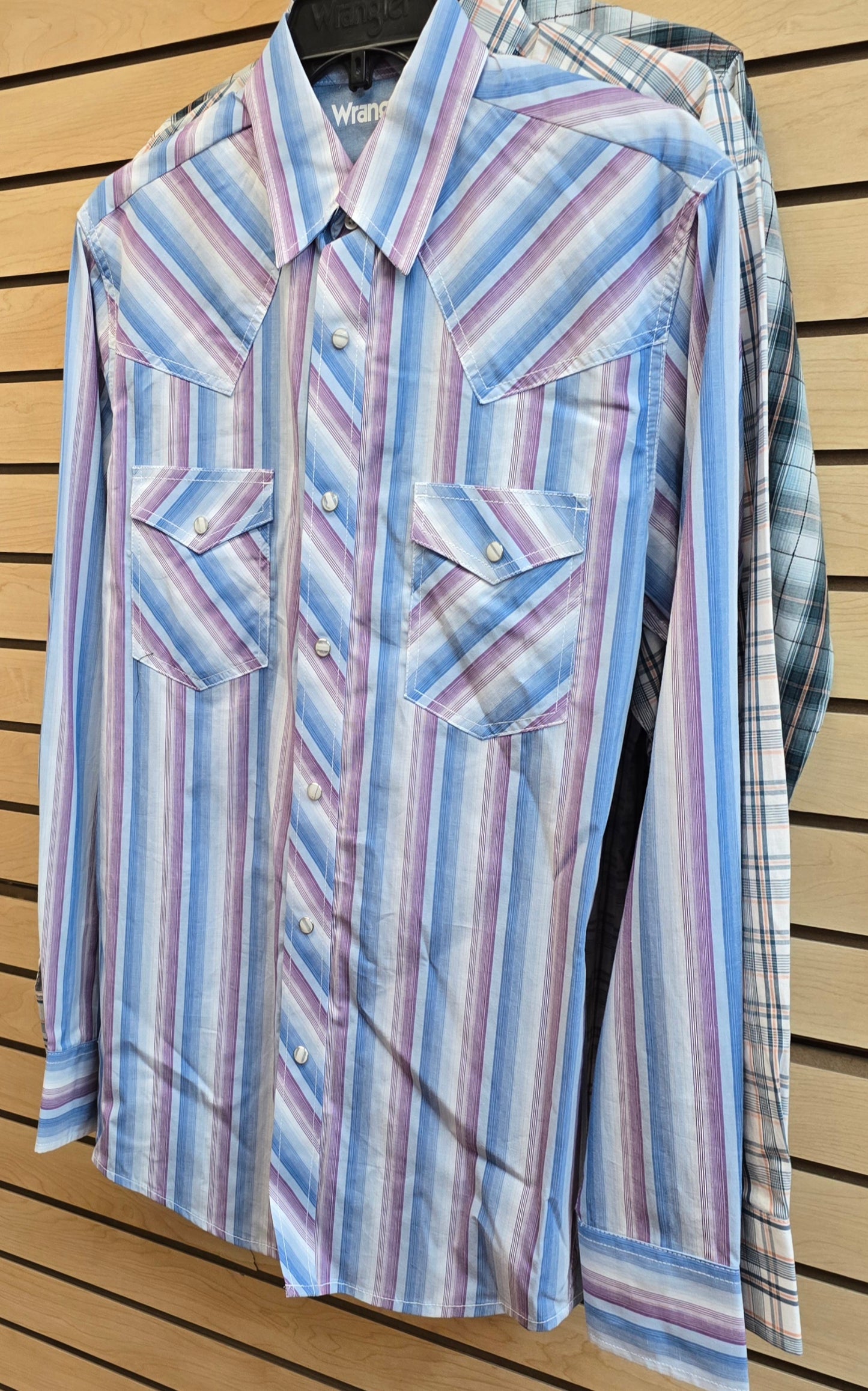 Top Men's DC-SZN-TOPM-ASST-LS-100