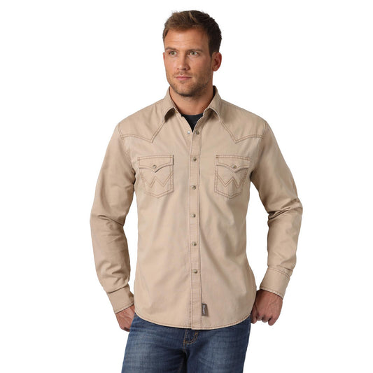 Top Men's (MVR502T) - Wrangler® Retro Premium Long Sleeve in Tan