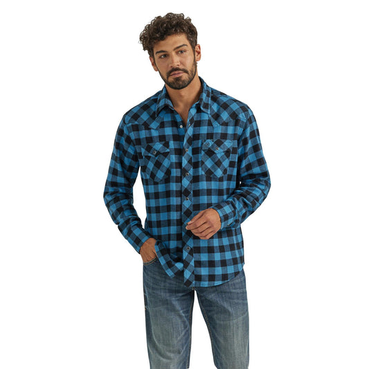 Top Men's SZN (112351489) - Wrangler Retro® Flannel Long Sleeve Snap Shirt - Modern Fit - Blue