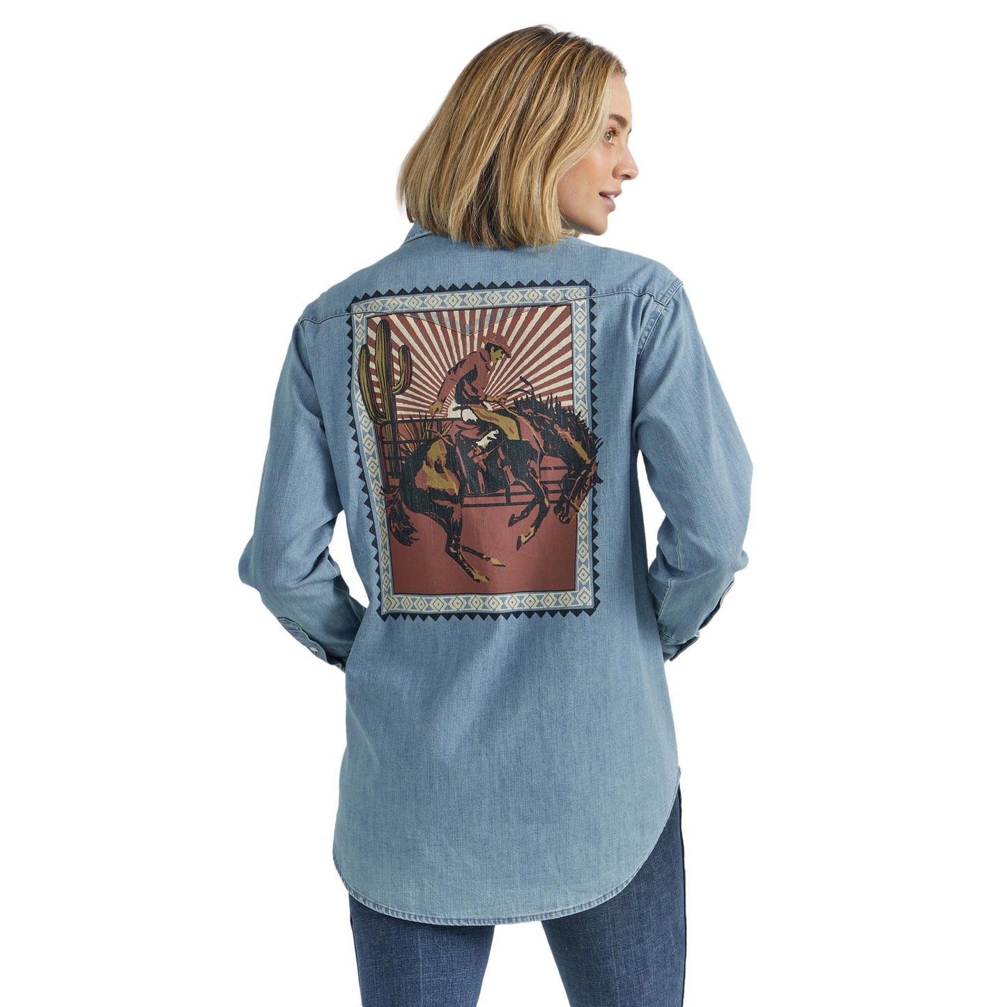 Top Women's SZN (112352963) - Wrangler Retro® Americana Shirt - Light Denim