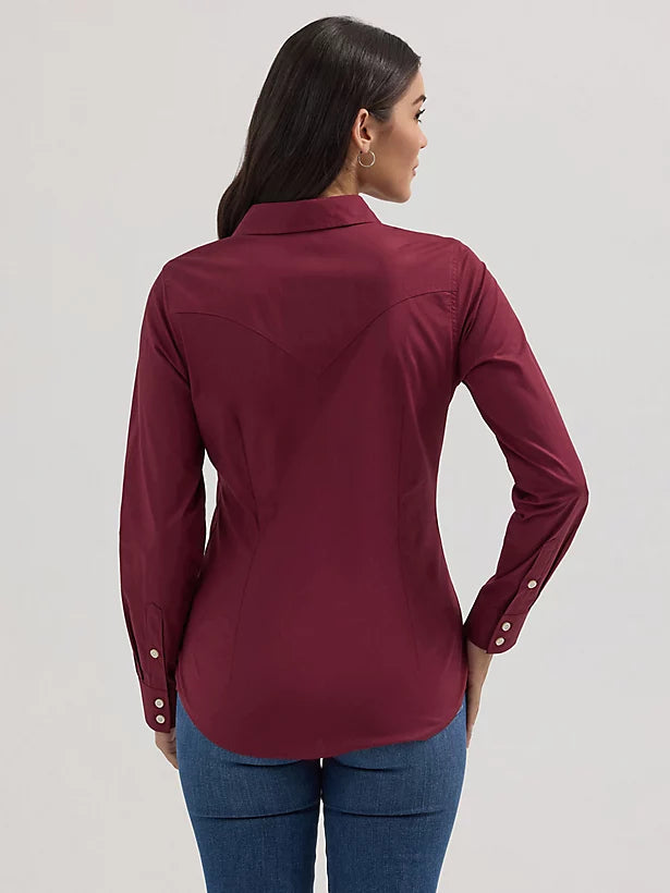 Top Women's (112358014) - Wrangler Retro® Long Sleeve Solid Shirt - Windsor Wine