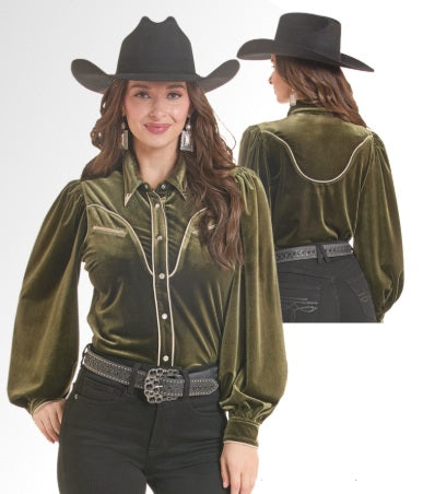 Top Women's SZN-OCT26 (LWN2S10246) - Panhandle Slim Balloon Sleeve Velvet Snap