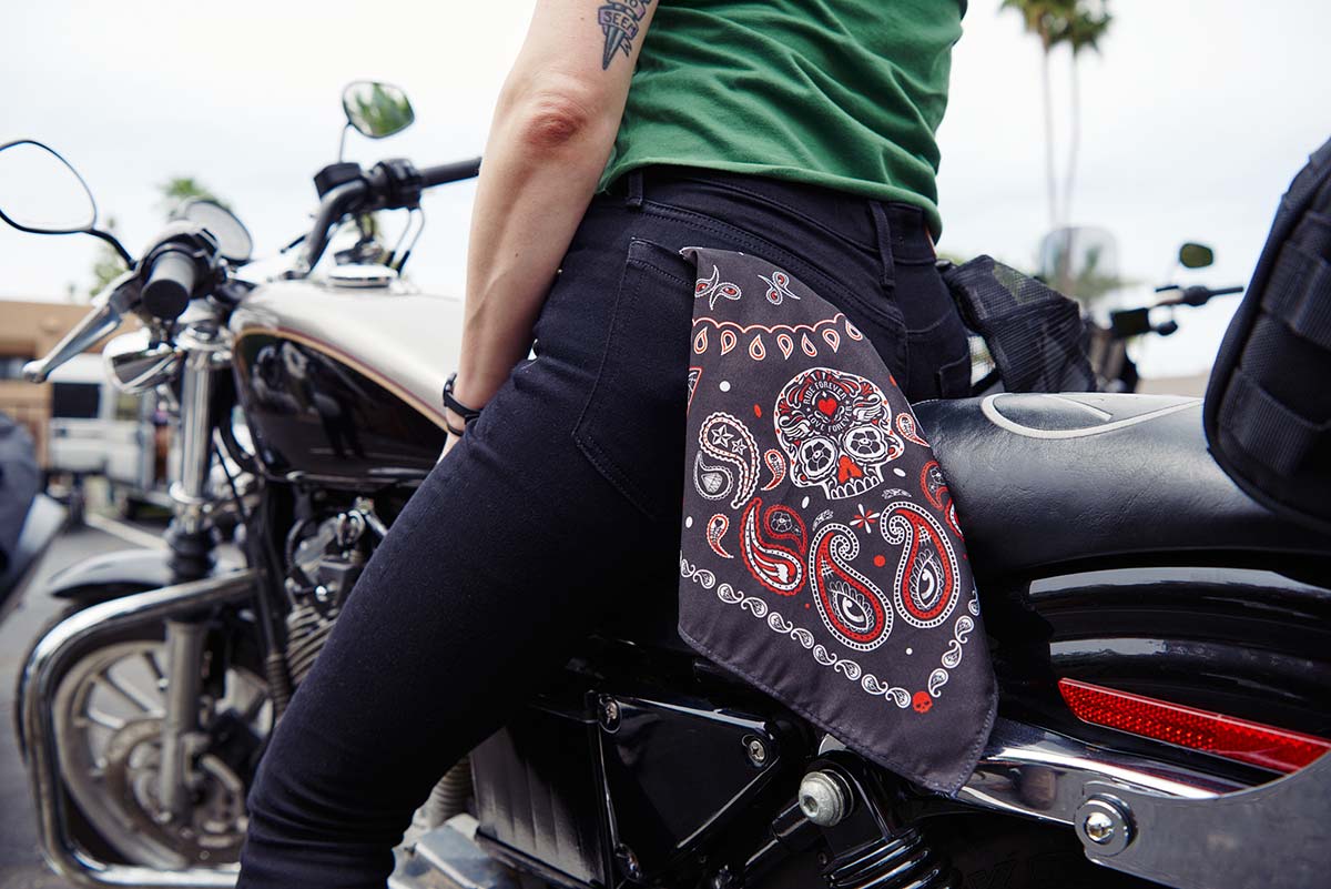 Bandana (BAB1076 ) - Hot Leathers Sugar Cat Poco Loco