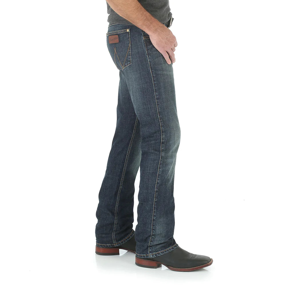 Jeans Men (WLT88BZ) - Wrangler® Retro Limited Edition Slim Straight Jean Bozeman